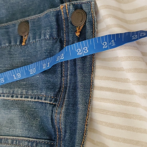 Bandolino Jean Denim Jacket - Picture 10 of 10